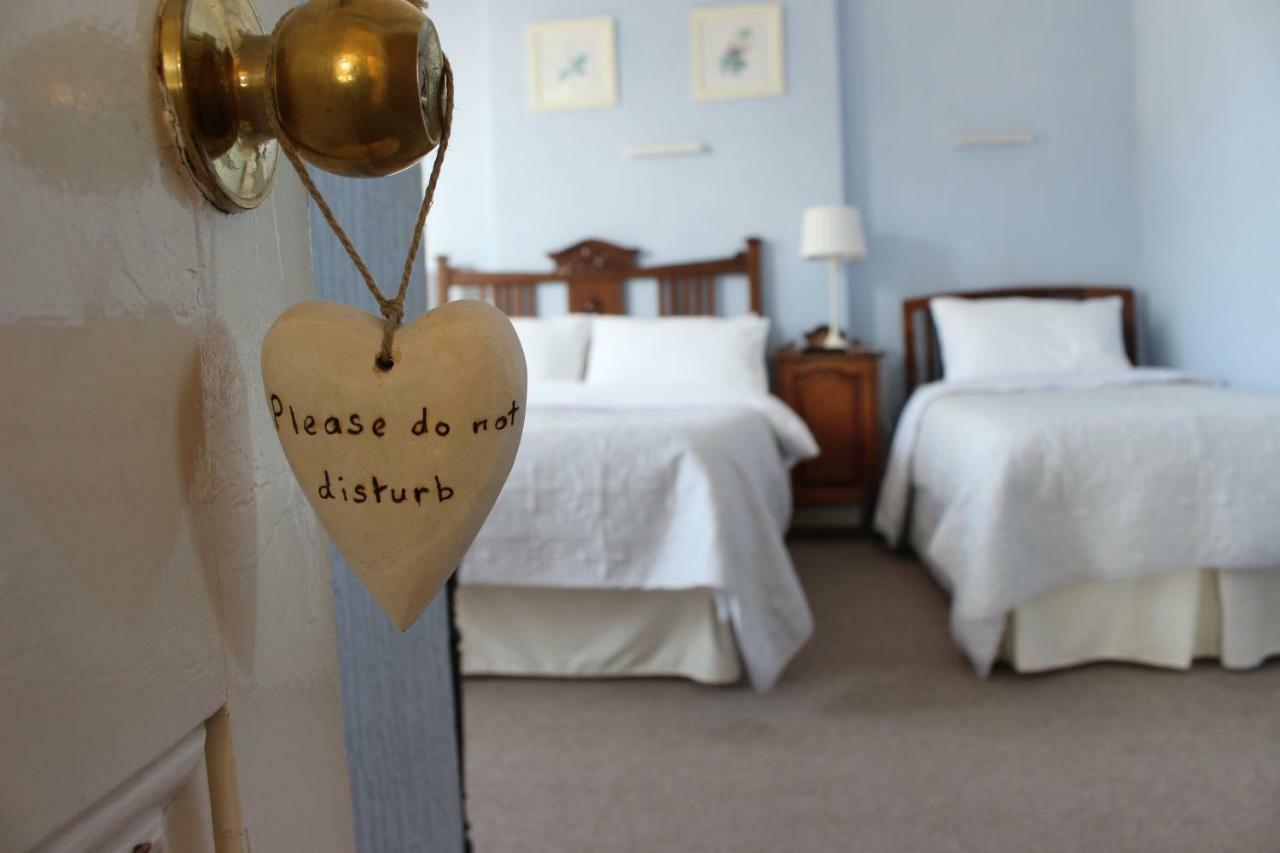 The Elms Guest House Bristol Filton 외부 사진