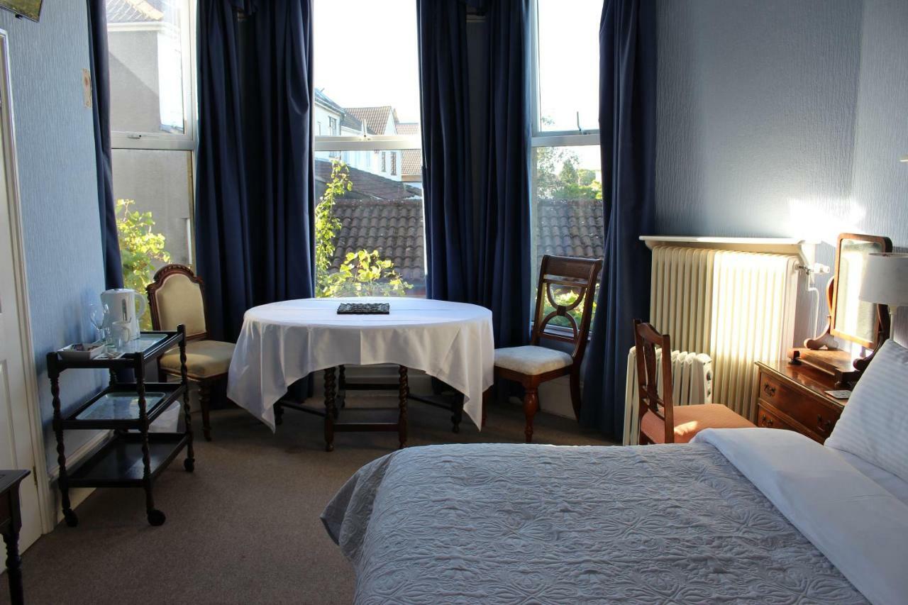 The Elms Guest House Bristol Filton 외부 사진